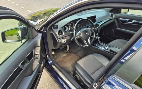 Mercedes-Benz C-Класс, 2012 год, 1 350 000 рублей, 9 фотография