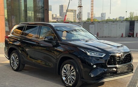 Toyota Highlander, 2025 год, 4 799 000 рублей, 4 фотография