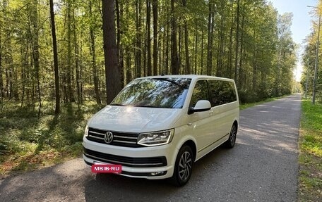 Volkswagen Caravelle T6 рестайлинг, 2018 год, 3 950 000 рублей, 4 фотография