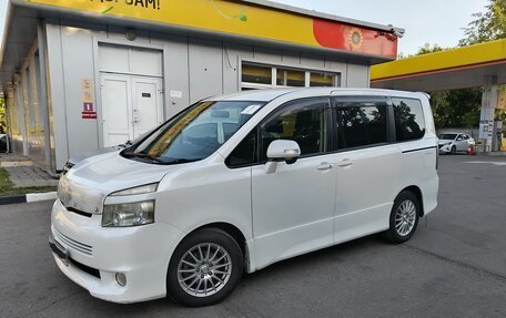 Toyota Voxy II, 2008 год, 1 250 000 рублей, 6 фотография