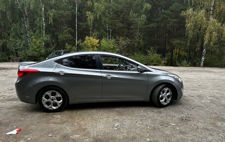 Hyundai Avante, 2011 год, 1 100 000 рублей, 4 фотография