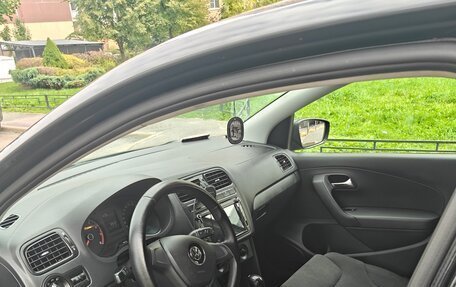 Volkswagen Polo VI (EU Market), 2016 год, 735 000 рублей, 3 фотография
