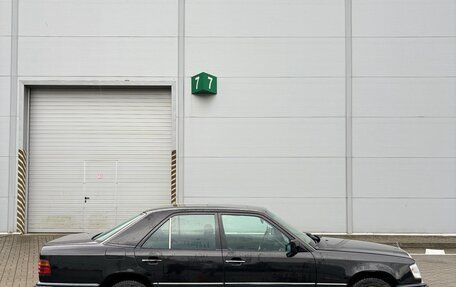 Mercedes-Benz W124, 1992 год, 250 000 рублей, 6 фотография