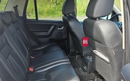 Land Rover Freelander II рестайлинг 2, 2010 год, 1 550 000 рублей, 14 фотография