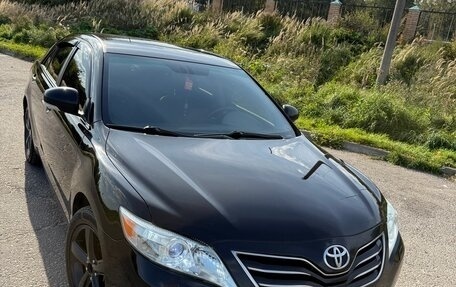 Toyota Camry, 2011 год, 1 480 000 рублей, 2 фотография