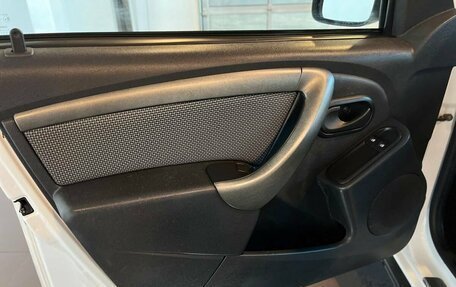 Renault Duster I рестайлинг, 2017 год, 1 110 000 рублей, 21 фотография