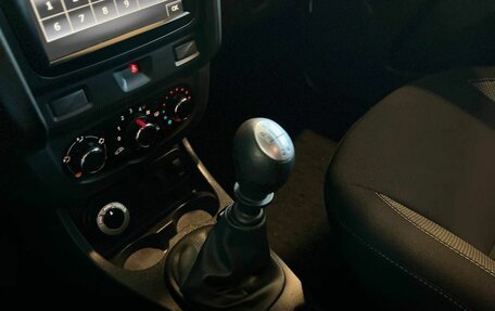 Renault Duster I рестайлинг, 2017 год, 1 110 000 рублей, 28 фотография