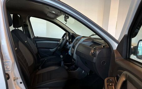 Renault Duster I рестайлинг, 2017 год, 1 110 000 рублей, 26 фотография