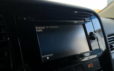 Mitsubishi Outlander III рестайлинг 3, 2014 год, 1 499 000 рублей, 13 фотография