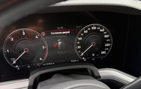 Volkswagen Touareg III, 2018 год, 5 500 000 рублей, 12 фотография