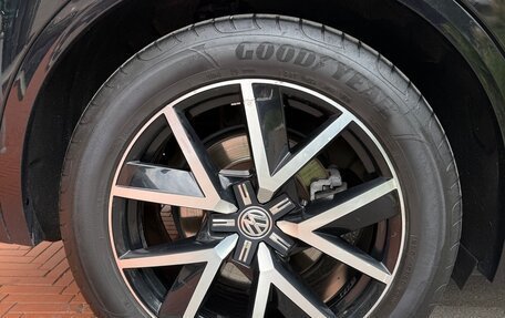 Volkswagen Touareg III, 2018 год, 5 500 000 рублей, 27 фотография