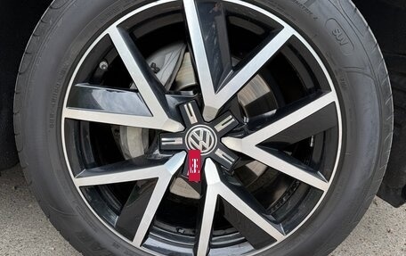 Volkswagen Touareg III, 2018 год, 5 500 000 рублей, 28 фотография