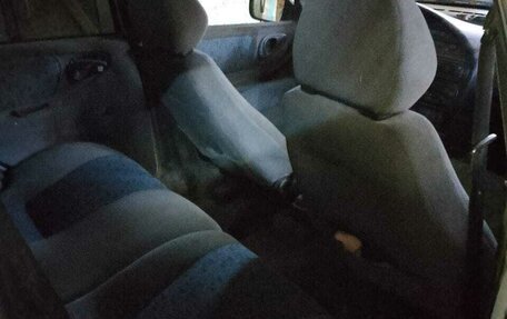 Chevrolet Niva I рестайлинг, 2004 год, 270 000 рублей, 3 фотография