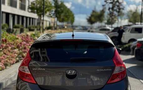 Hyundai Solaris II рестайлинг, 2011 год, 550 000 рублей, 7 фотография