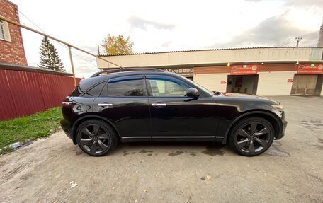 Infiniti FX I, 2005 год, 950 000 рублей, 5 фотография