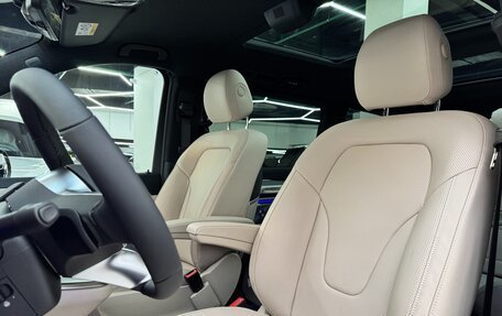 Mercedes-Benz V-Класс, 2025 год, 14 490 000 рублей, 20 фотография