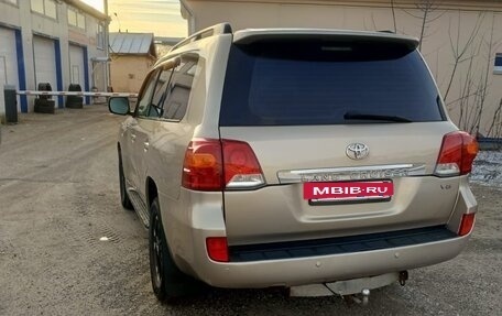 Toyota Land Cruiser 200, 2008 год, 3 100 000 рублей, 2 фотография