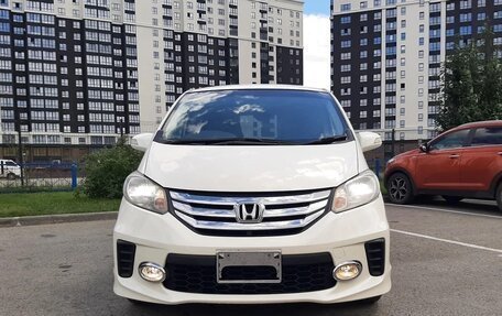 Honda Freed I, 2012 год, 1 080 000 рублей, 3 фотография