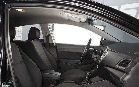 Hyundai Solaris II рестайлинг, 2017 год, 1 180 000 рублей, 8 фотография