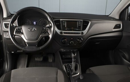 Hyundai Solaris II рестайлинг, 2017 год, 1 180 000 рублей, 6 фотография