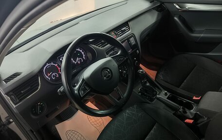 Skoda Octavia, 2019 год, 1 899 000 рублей, 10 фотография