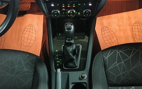 Skoda Octavia, 2019 год, 1 899 000 рублей, 17 фотография