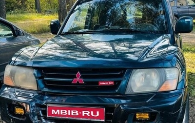 Mitsubishi Pajero III рестайлинг, 2000 год, 620 000 рублей, 1 фотография