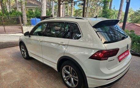 Volkswagen Tiguan II, 2019 год, 3 150 000 рублей, 5 фотография
