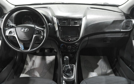 Hyundai Solaris II рестайлинг, 2014 год, 959 000 рублей, 11 фотография