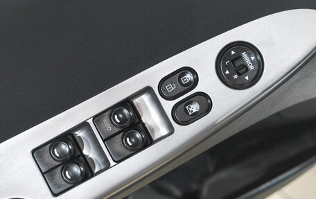 Hyundai Solaris II рестайлинг, 2014 год, 959 000 рублей, 19 фотография