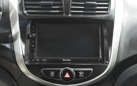 Hyundai Solaris II рестайлинг, 2014 год, 959 000 рублей, 16 фотография