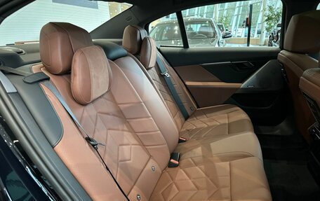 BMW 5 серия, 2025 год, 8 800 000 рублей, 29 фотография