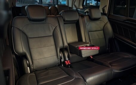 Mercedes-Benz GL-Класс, 2013 год, 3 500 000 рублей, 23 фотография