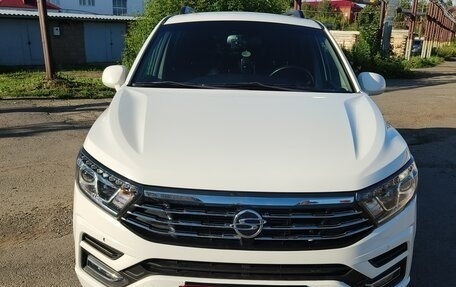 SsangYong Korando Turismo, 2018 год, 3 150 000 рублей, 8 фотография