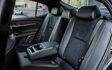 Toyota Camry, 2025 год, 4 350 000 рублей, 21 фотография