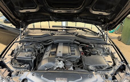 BMW 5 серия, 2004 год, 1 000 000 рублей, 9 фотография