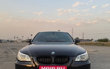 BMW 5 серия, 2004 год, 1 000 000 рублей, 8 фотография