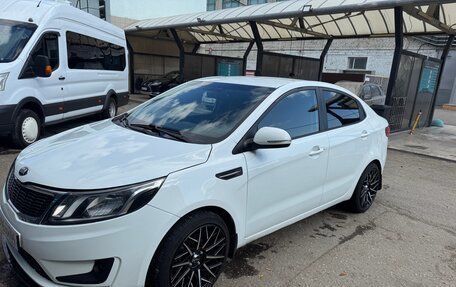 KIA Rio III рестайлинг, 2013 год, 820 000 рублей, 4 фотография