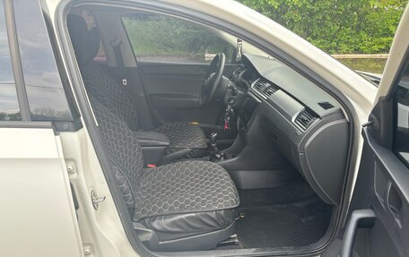 Skoda Rapid I, 2015 год, 656 000 рублей, 19 фотография