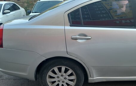 Mitsubishi Galant IX, 2006 год, 450 000 рублей, 10 фотография