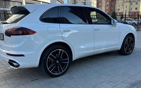 Porsche Cayenne III, 2016 год, 4 490 000 рублей, 6 фотография