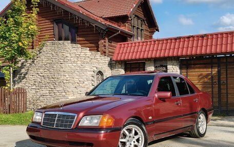 Mercedes-Benz C-Класс, 2000 год, 450 000 рублей, 2 фотография