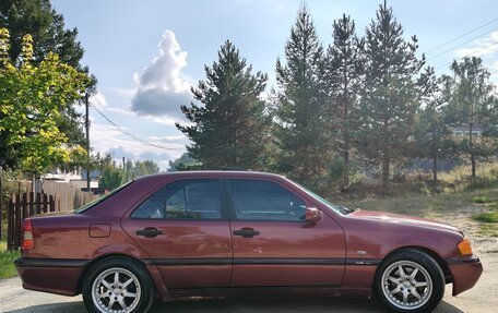 Mercedes-Benz C-Класс, 2000 год, 450 000 рублей, 9 фотография