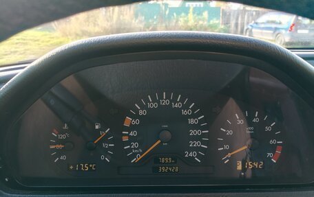 Mercedes-Benz C-Класс, 2000 год, 450 000 рублей, 27 фотография