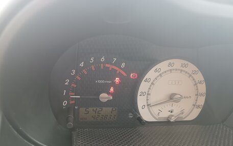 Toyota Ist II, 2004 год, 540 000 рублей, 6 фотография