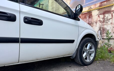 Dodge Caravan IV, 2005 год, 555 000 рублей, 2 фотография