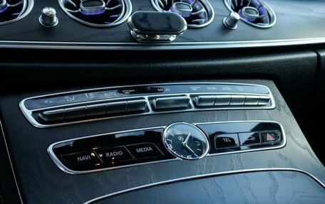Mercedes-Benz E-Класс, 2018 год, 3 229 000 рублей, 18 фотография