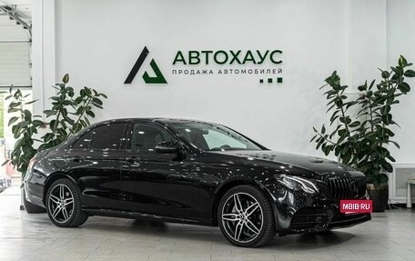 Mercedes-Benz E-Класс, 2018 год, 3 229 000 рублей, 3 фотография