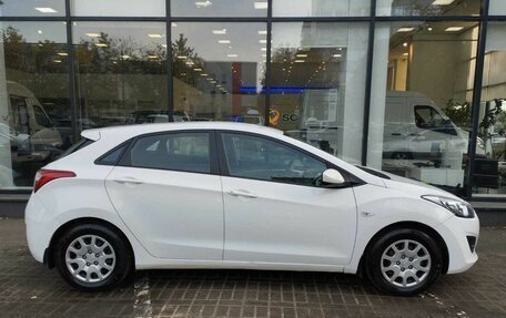 Hyundai i30 II рестайлинг, 2013 год, 1 130 000 рублей, 4 фотография