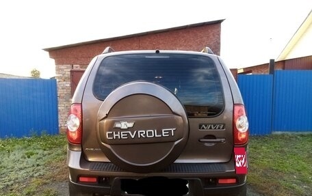 Chevrolet Niva I рестайлинг, 2013 год, 480 000 рублей, 2 фотография